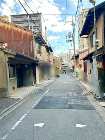 西側道路