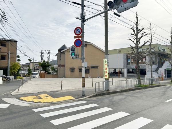 右京区嵯峨広沢南下馬野町 土地写真