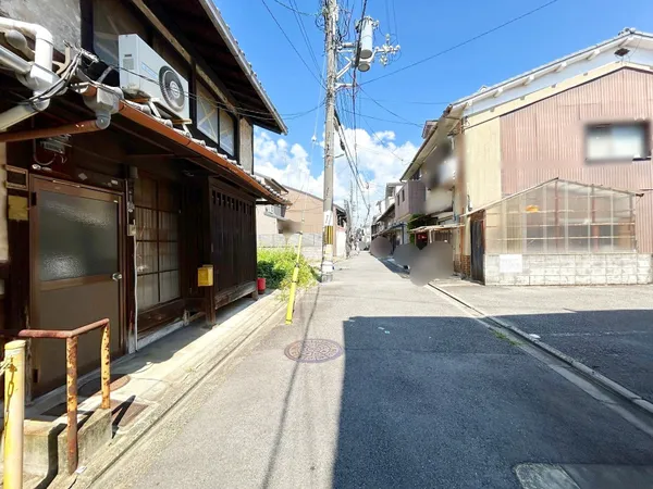 前面道路含む土地写真