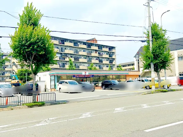 セブンイレブン京都山科打越町店（現地から約80Ｍ）