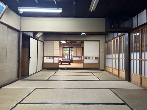 1階　和室(手前側)