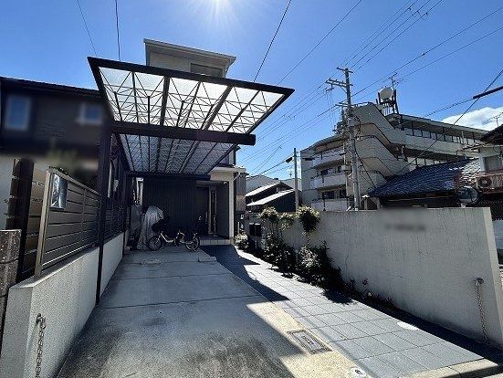 上京区新元町【2017年10月築中古戸建】 駐車場