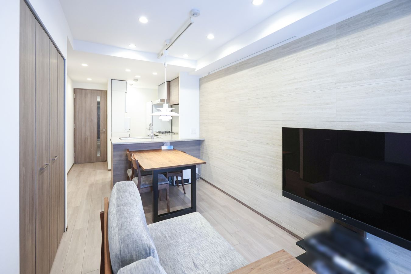 パラドール四条烏丸グレイス リビング リビング