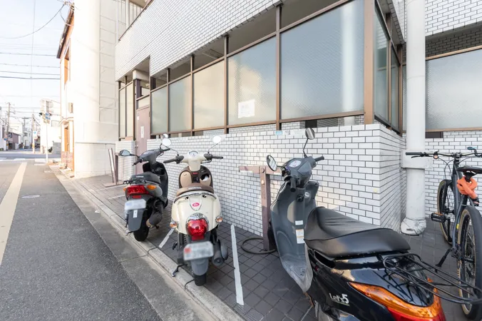 バイク置き場