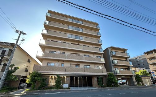 ローレルコート今出川 外観