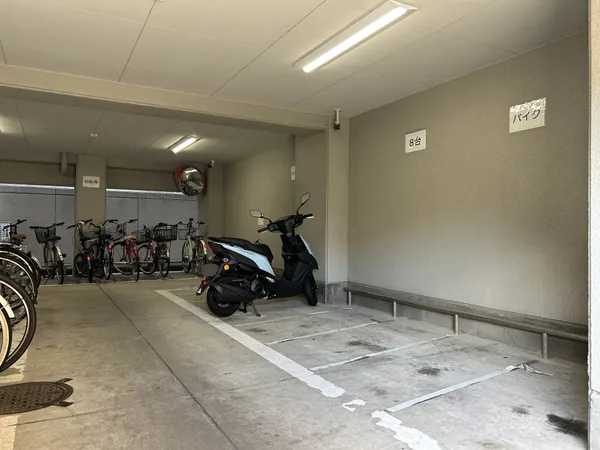 駐輪場