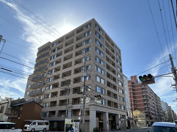パークホームズ今出川 外観