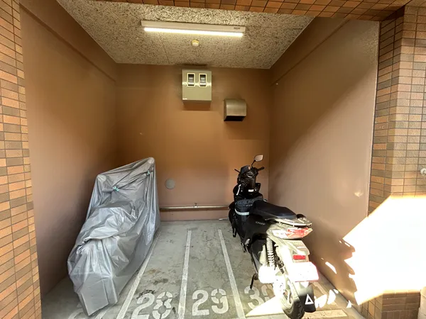 バイク置き場