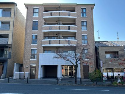 グローバル岡崎 外観