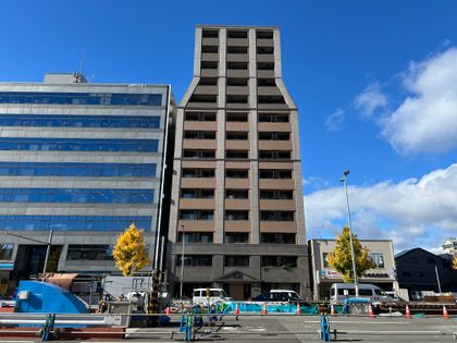 アバンエスパス四条 外観