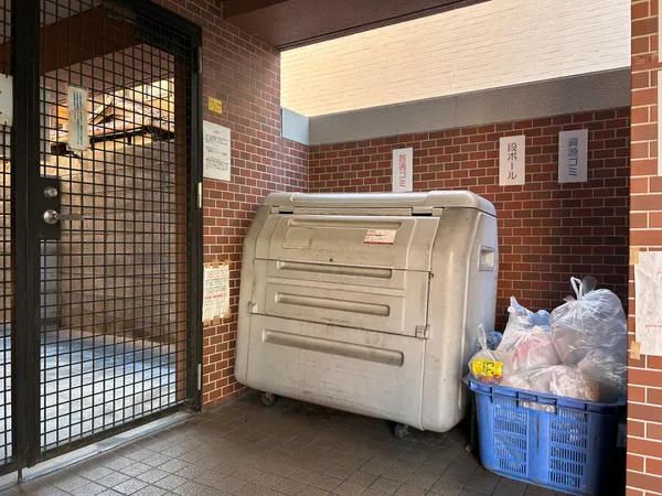 ゴミ置き場