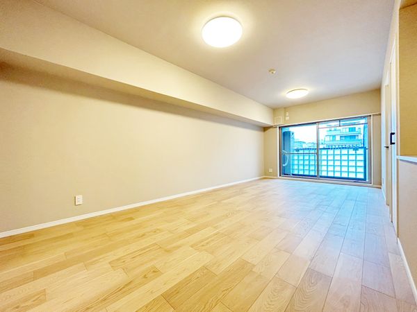 ファヴィエ四条西洞院 リビング