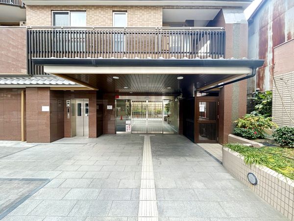 アパガーデンコート烏丸六角 エントランス エントランス