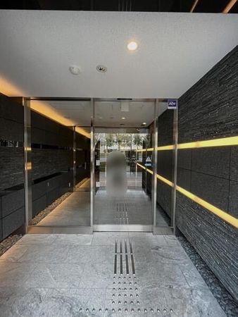 クレヴィア京都烏丸五条 エントランス クレヴィア京都烏丸五条 エントランス