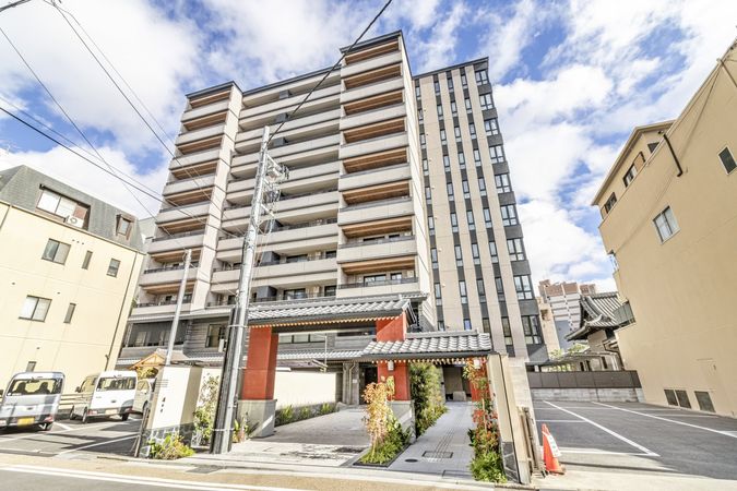 パークホームズ四条河原町 外観