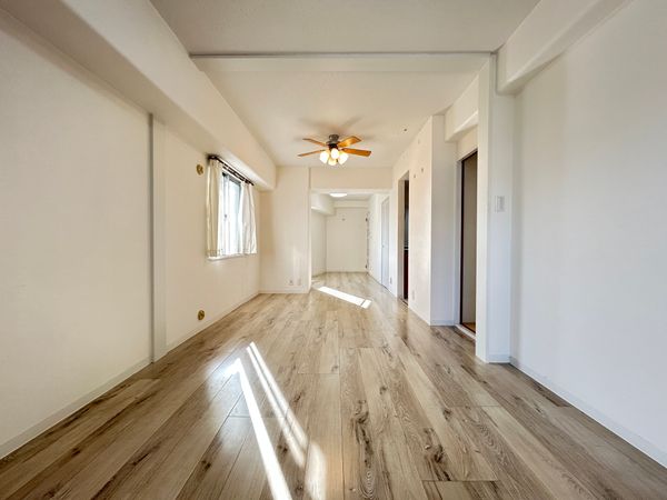 パレス山科 リビング