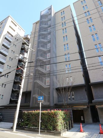 プレミスト京都烏丸御池2番館 外観