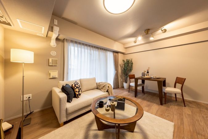 ジ・アーバネックス京都四条烏丸テラス リビング