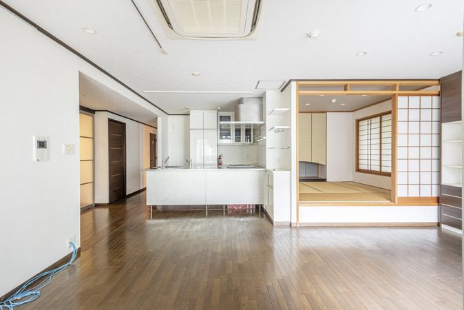 エルザ京都御所西 リビング