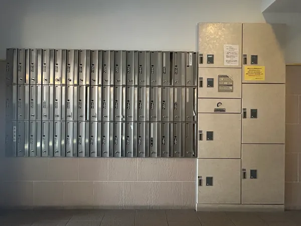 集合郵便受け、宅配ボックス