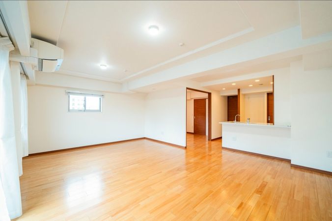 プレミスト京都烏丸通 リビング