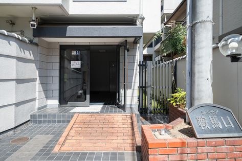 シェモア鞍馬口 エントランス