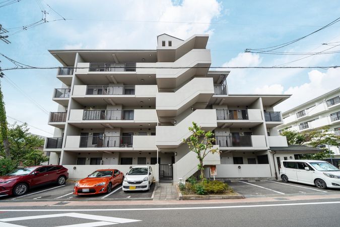 サニーコート山科 外観 サニーコート山科 外観