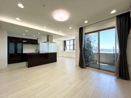 アーバンライフフォルムズ烏丸御池 リビング