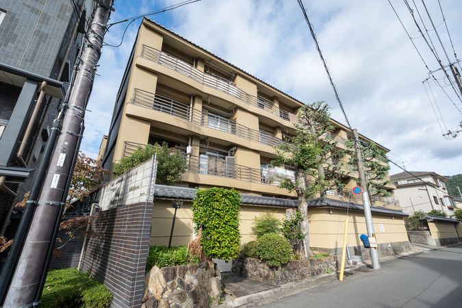 ヴィラ岡崎 外観