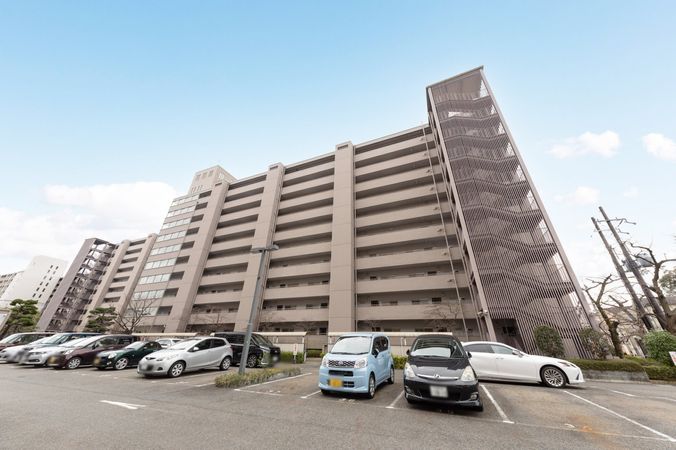 山科住宅 A棟 外観 山科住宅 A棟 外観