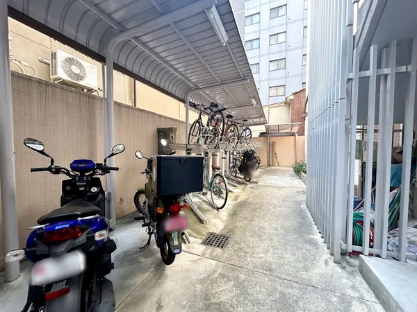 バイク置場