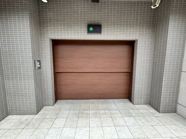 機械式駐車場シャッター