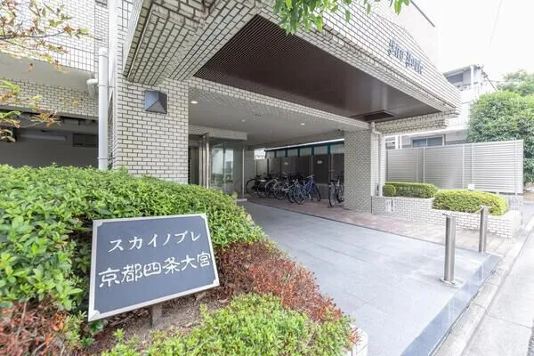エントランスアプローチ