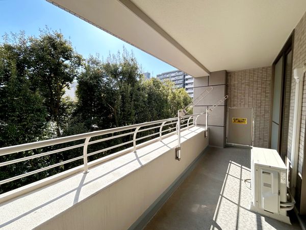 グランクール河原町二条 バルコニー