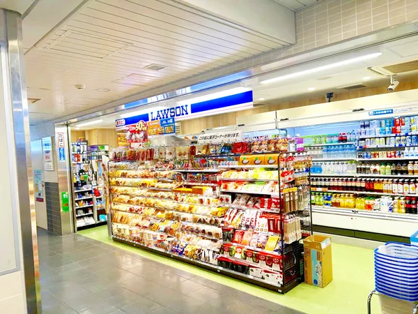 現地から約150ＭのローソンＨＢ阪急河原町店