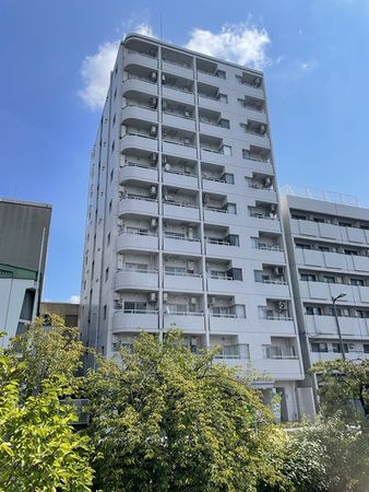 ホーユウコンフォルト二条城前 外観