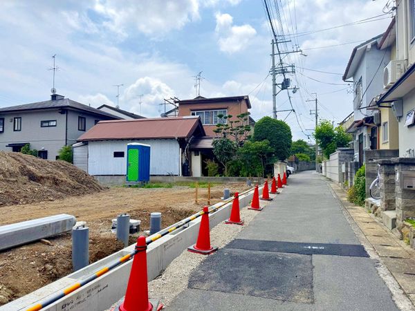 向日市森本町前田 4号地 前面道路含む外観 向日市森本町前田 4号地 前面道路含む外観