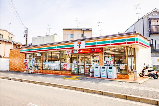 西京区桂南滝川町 セブンイレブン京都牛ケ瀬店(約500m) セブンイレブン京都牛ケ瀬店(約500m)