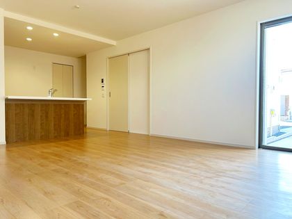 西京区桂池尻町 2期1号地 リビング