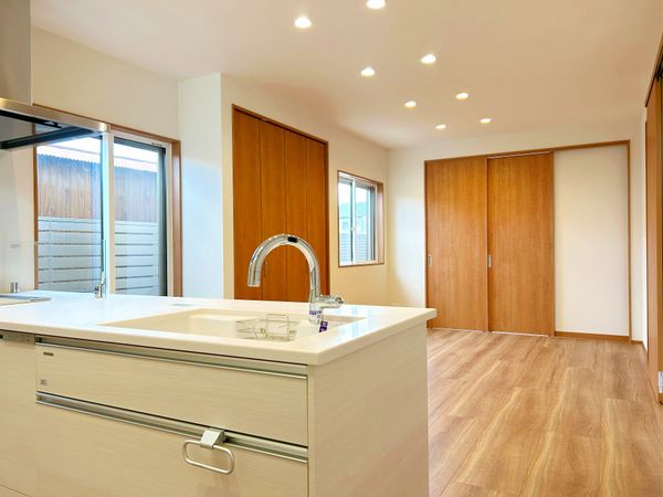 西京区川島三重町 1号地 リビング