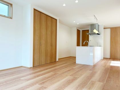 西京区川島三重町 5号地 リビング