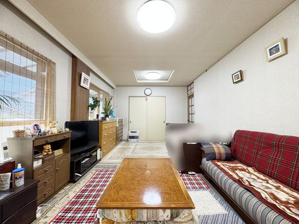 長岡京市梅が丘3丁目 リビング 長岡京市梅が丘3丁目 リビング