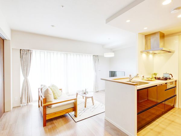 ヴェリテ洛西口アデレイド リビング ヴェリテ洛西口アデレイド リビング