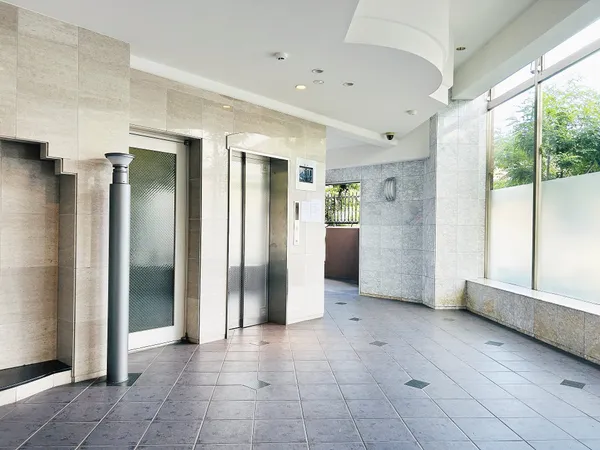 エレベーターホール