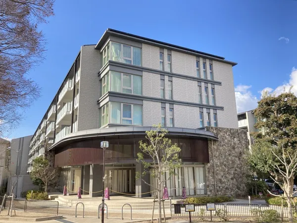 流行に左右されず、将来にわたって価値が継続する「上質」な佇まい。おしゃれな雰囲気や自然の潤い、親しみやすさといった暮らしを豊かにしてくれる住空間です。