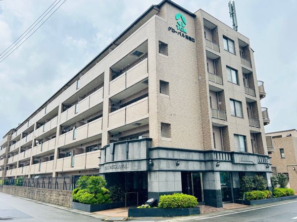 グローバル洛西口 外観