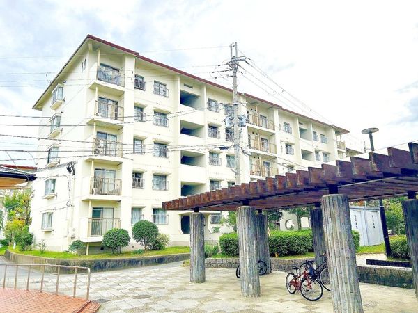 境谷西第2住宅団地 14棟 外観 境谷西第2住宅団地 14棟 外観