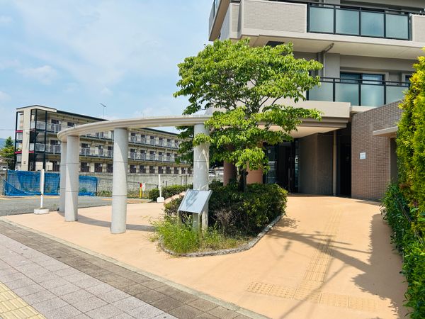 ステイツ桂洛西 エントランス