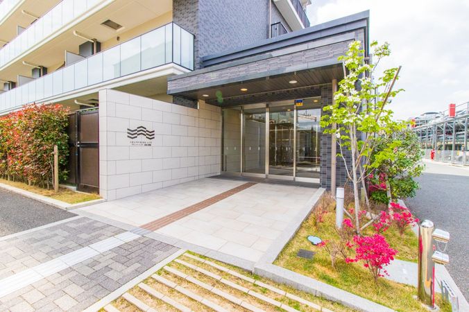グランマークシティ東向日駅前 エントランス