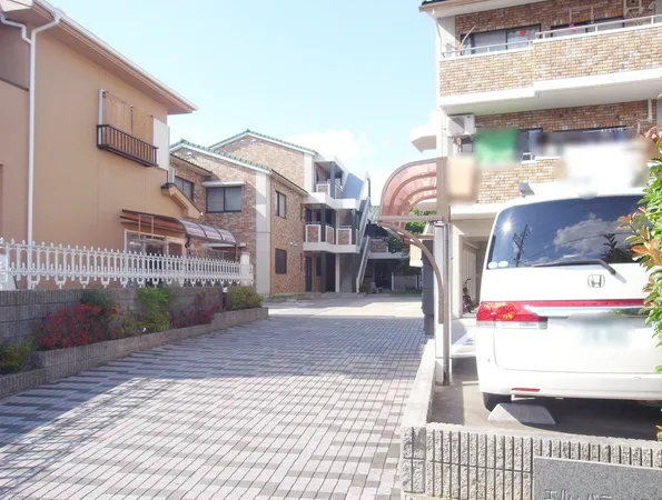 駐車場＆車路